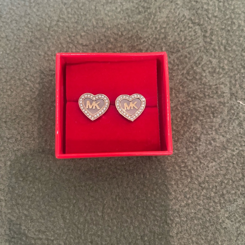 MICHAEL KORS MK Heart-Shaped Gold Crystal-Encircled Earrings Valentine NEW NWT